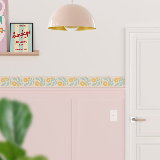 Lindy Bloom Floral Wallpaper Border - Peel & Stick Wallpapers by Made of Sundays