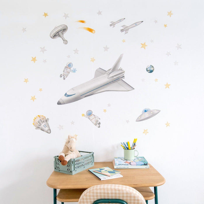 Avaruusraketti ja astronautit, lastenhuoneen seinätarrat